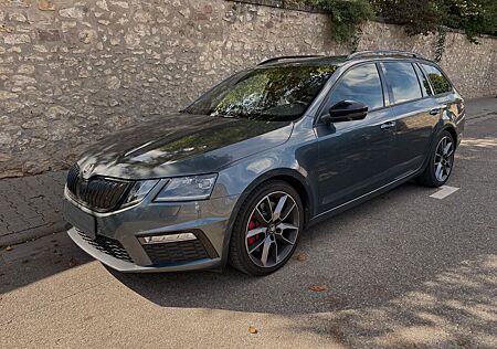 Skoda Octavia 2.0 TSI DSG Combi RS 245