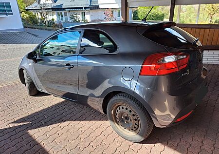 Kia Rio 1.4 FIFA World Cup Edition FIFA World Cu...