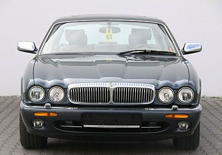 Jaguar Daimler V8 Langversion 3 Jahre Garantie