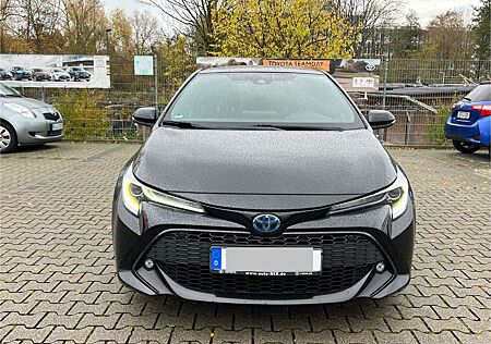 Toyota Corolla 2,0 Hybrid Team D + Technik Paket