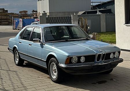 BMW 730 E23, Farbe Fjord Blau