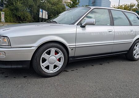 Audi S2 Avant