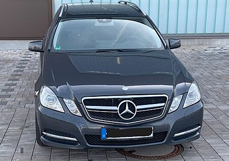 Mercedes-Benz E 200 T BlueEFFICIENCY AVANTGARDE AVANTGARDE