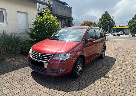 VW Touran Volkswagen 1.9 TDI Facelift/7 Sitze/AHK/Tüv Neu
