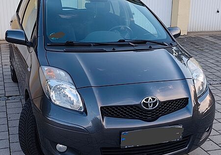 Toyota Yaris 1,33-l-Dual-VVT-i Edition