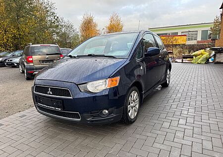 Mitsubishi Colt Lim. 3-trg*8 Fachbereift*wegnig KM*