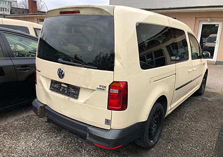 VW Caddy Volkswagen 2,0TDI 75kW BMT Beach,Rampe