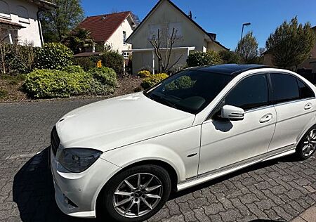 Mercedes-Benz 220 220d W204 AMG-Line / Avantgarde / TÜV neu