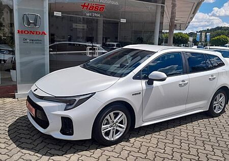 Suzuki Swace 1,8 CVT Comfort+ Hybrid LED, Klimaautomati