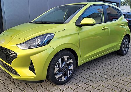 Hyundai i10 1.2 Style*Navi-PDC-Cam-Klimaauto.-SHZ