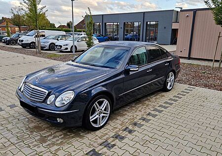 Mercedes-Benz E 320 ELEGANCE W211 / TÜV NEU