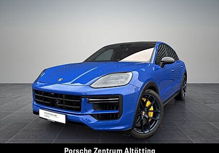 Porsche Cayenne Turbo E-Hybrid Coupe mit GT-Paket | PDCC