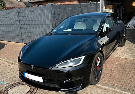 Tesla Model S Plaid 322kmh Track-Pack