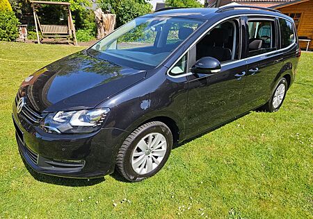 VW Sharan Volkswagen 2.0 TDI SCR DSG BMT fast Vollausstattung
