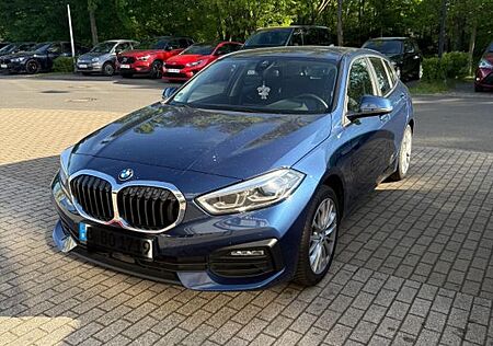 BMW 118i Advantage Advantage