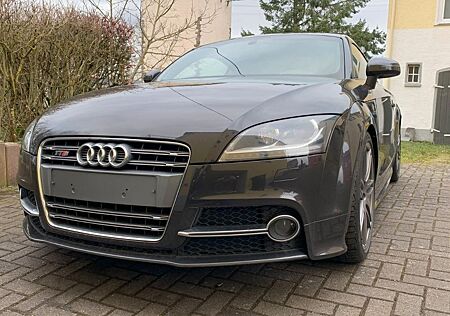 Audi TTS 8J Facelift Coupe 2.0 TFSI S tronic quattro
