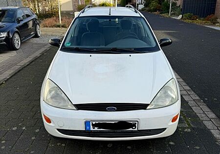 Ford Focus 1.8 Ambiente Ambiente