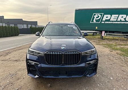 BMW X7 xDrive40i -full options