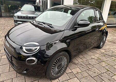 Fiat 500E Icon