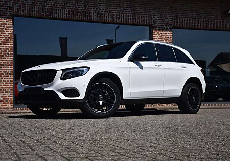Mercedes-Benz GLC 220 d 4-Matic Business Solution AMG| BLACK