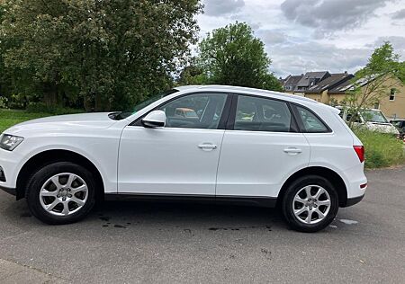 Audi Q5 2.0 TFSI 132kW quattro -