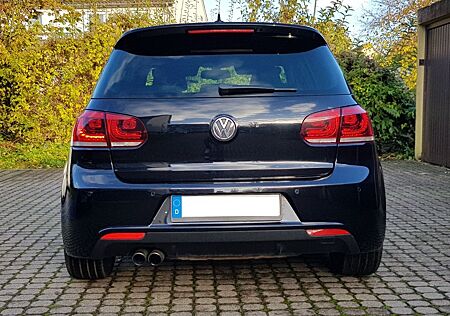 VW Golf Volkswagen 1.4 TSI 90kW R-Line Exterieur & Interieur