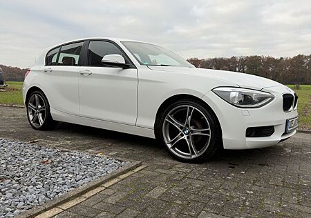 BMW 116i 1er Benzin | TÜV | 19-Zoll | Xenon