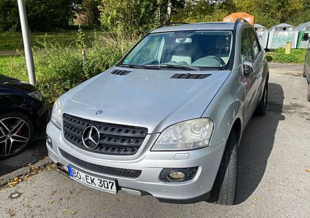 Mercedes-Benz ML 320 CDI 4MATIC -