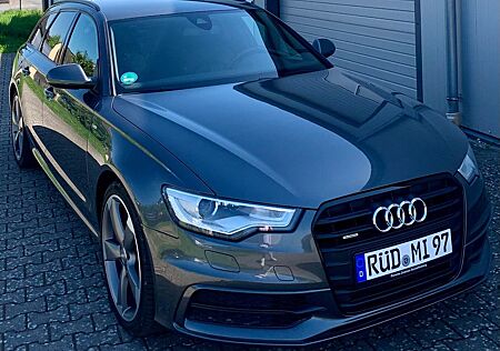 Audi A6 Avant 3.0 TDI 313PS quattro - S line AHK Navi