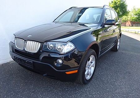 BMW X3 3.0si/Leder/Navi/Klimaautomatik/Panorama/HiFi