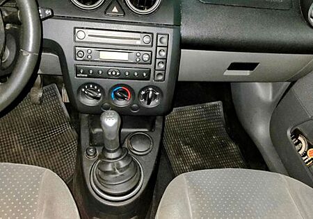 Ford Fiesta 1.4 16V Ghia Ghia