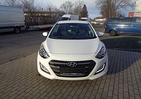 Hyundai i30 1,4L Klimaanlage