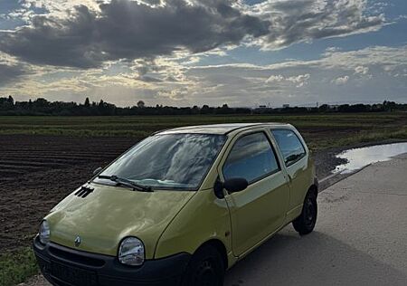 Renault Twingo TÜV 05/2027 viele neu gemacht