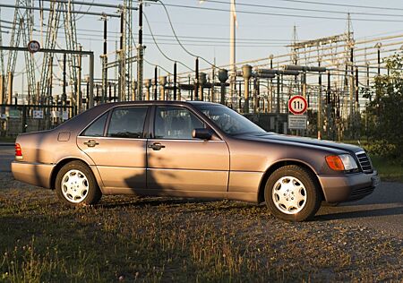 Mercedes-Benz S 420 400SE W140