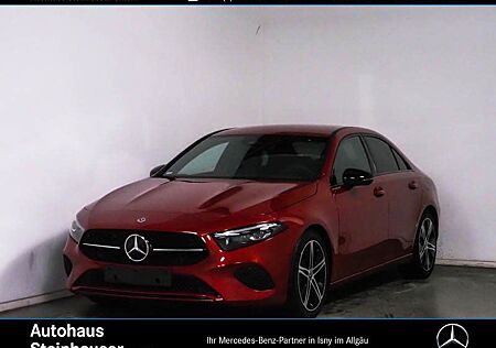 Mercedes-Benz A 200 d Lim. Progr. AHK/Leder/Night/Mulitbeam