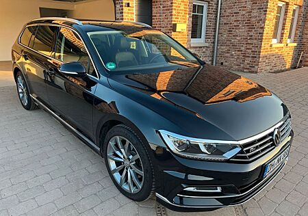 VW Passat Variant Volkswagen R-LINE | DSG | AHK | ACC | DYNAUDIO | 8x 18" LM