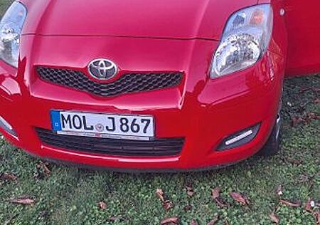 Toyota Yaris 1,33-l-Dual-VVT-i Cool+ Cool+
