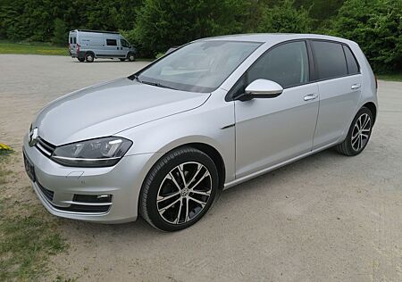 VW Golf Volkswagen 1.6 TDI BMT LOUNGE LOUNGE