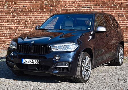 BMW X5 M50d LEDER*LED NAVI SOFTCLOSE 360PANO STANDHE