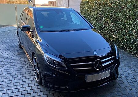 Mercedes-Benz B 220 4MATIC DCT -Mercedes B220 4Matic Comand, P