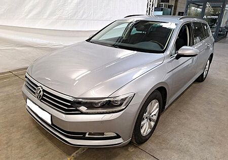 VW Passat Variant Volkswagen Passat Var. DSG Comfortline*NAVI*LED*AID*AHK*