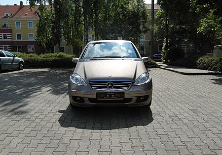 Mercedes-Benz A 200 CDI AVANTGARDE *Klima*