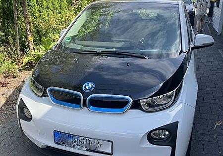 BMW i3 (60 Ah) -nur 15.000 km gelaufen