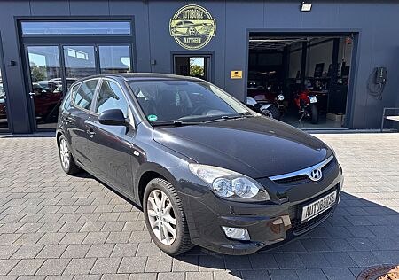 Hyundai i30 Edition+*Tüv Neu*