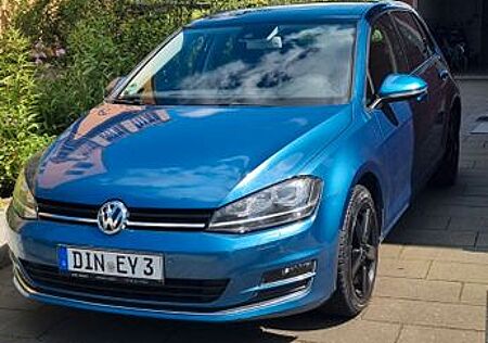 VW Golf Volkswagen 1.4 TSI ACT DSG BMT Highline Standheizung,P