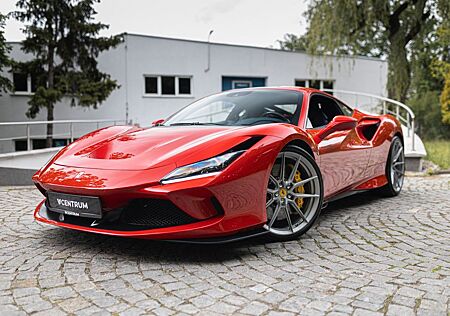 Ferrari F8 -Tributo