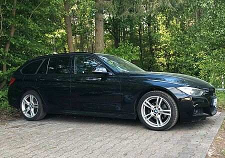 BMW 320d xDrive Touring -