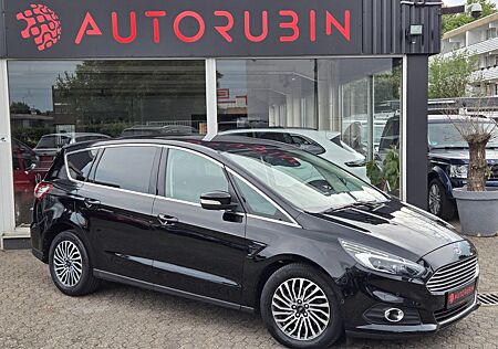 Ford S-Max Titanium 7-Sitzer/TOT/PANO/KAMERA