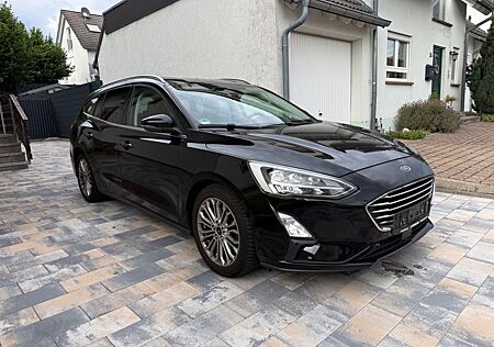 Ford Focus 1,5 Titanium,NAVI,Kamera,Carplay,LED,MyKey