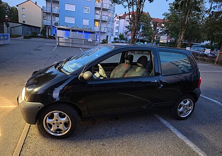 Renault Twingo 1.2 16V 2 jahr TÜV
